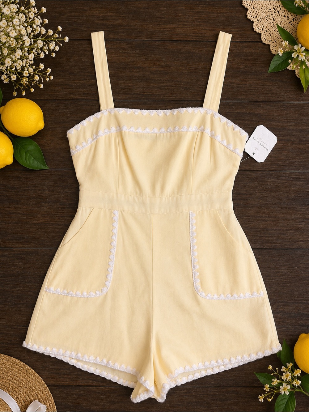 Altar’d State Pale Yellow Scallop Trim Romper NWT XS
